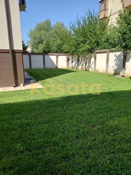 Prelungirea Ghencea, vila 5 camere, 4 bai, finisaje de lux